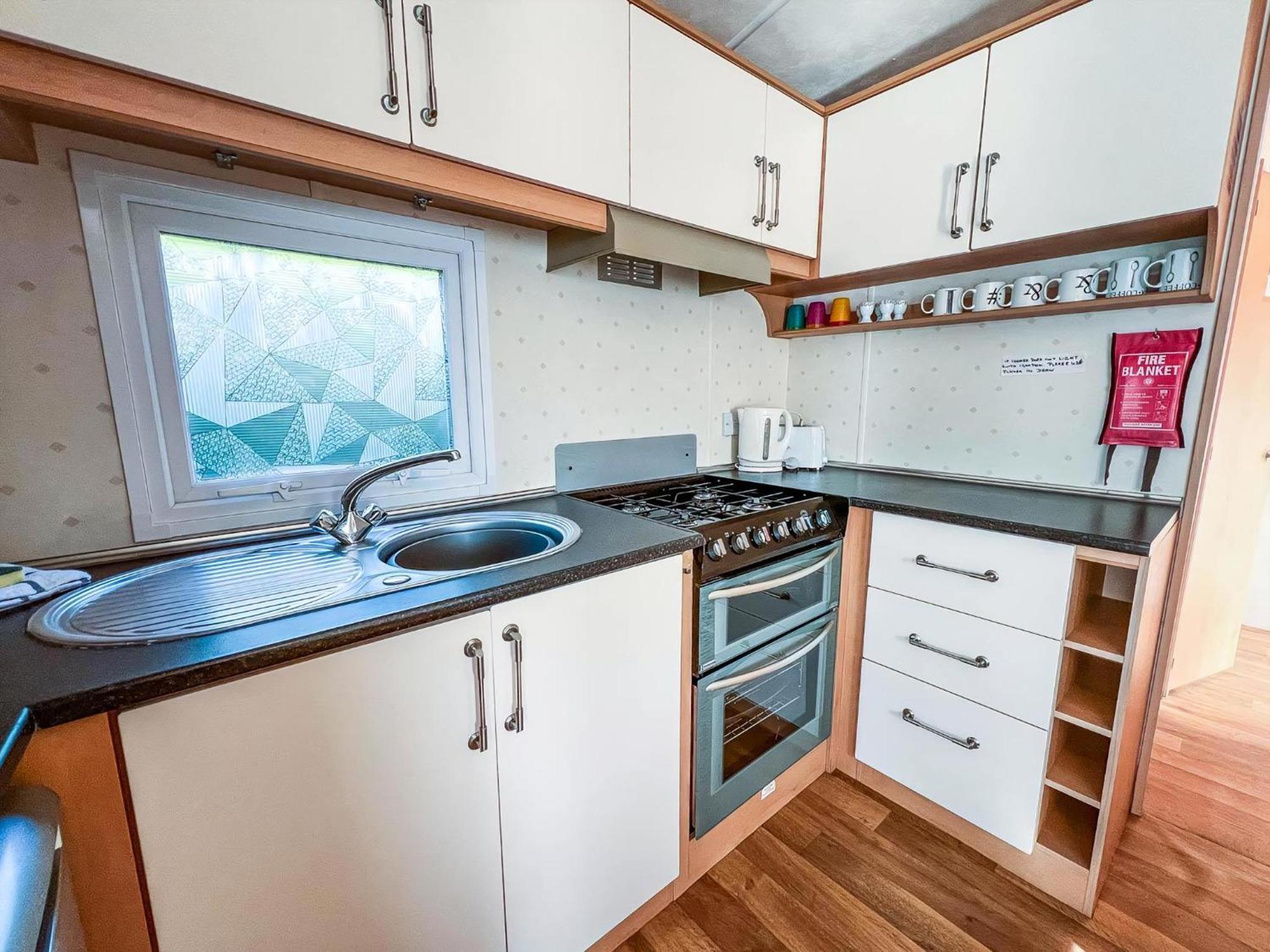 6 Berth Dog Friendly Caravan In Hunstanton In Norfolk Ref 13014L Exterior photo
